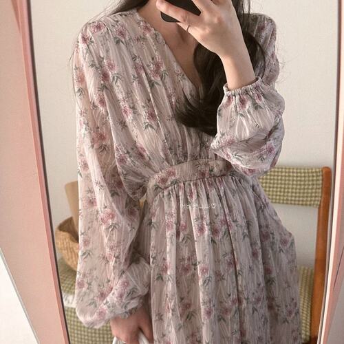 已出货 韩国chic春季新款法式浪漫褶皱感碎花连衣裙女