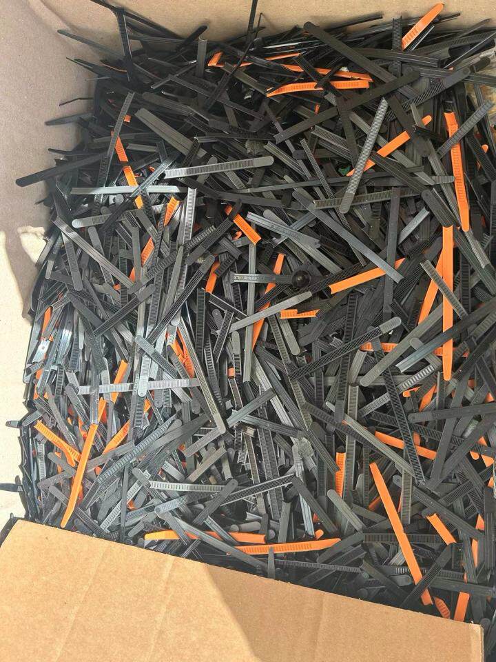 4月21日威海市电器装配公司塑料扣钩边角料网络拍卖公告