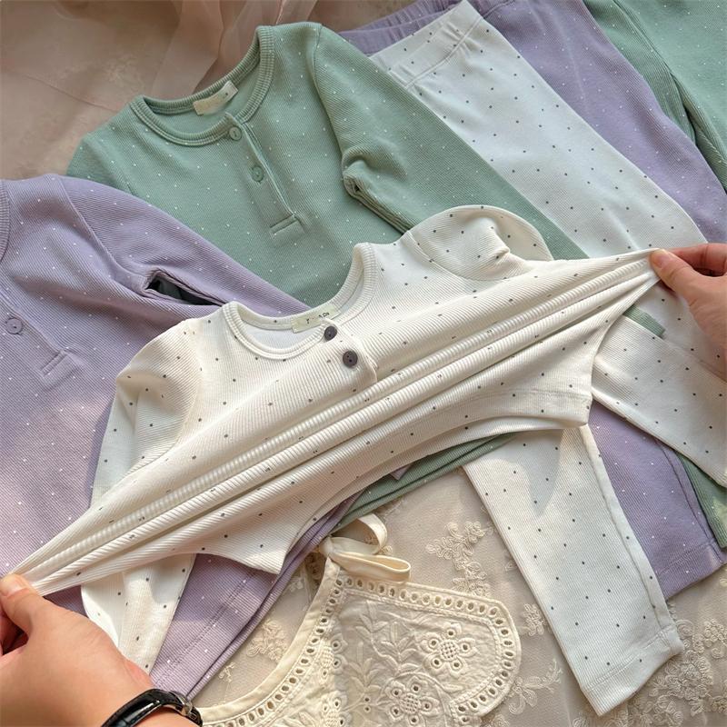 高弹柔软儿童套装舒适波点满印秋衣秋裤两件套家居服套装0176A079