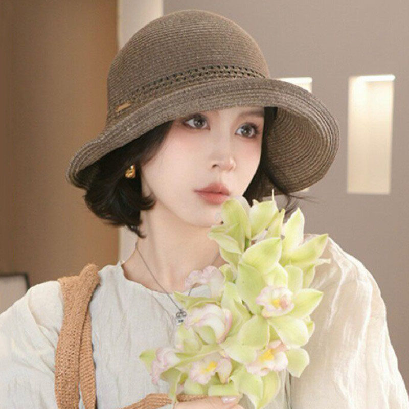 日本手工编织草帽女款夏季卷边草编帽子透气渔夫帽海边度假防晒帽