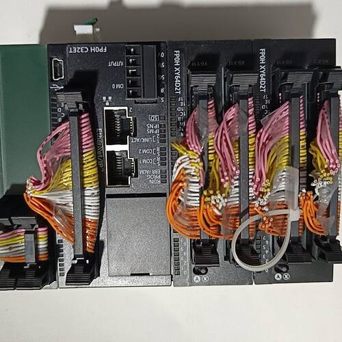 FP0HC32ET FP0HXY64D2T PLC 工业控制模块议价维修