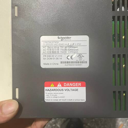 LXM23AU07M3X 伺服驱动器 750W CANopen 工控自动化配件议价维修