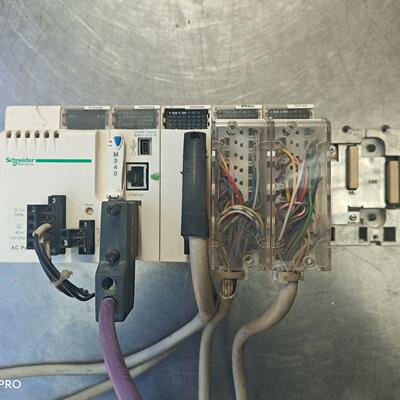 M340 CPS2000 P3420302 DDI3202K DDO1602 PLC工控模块议价维修