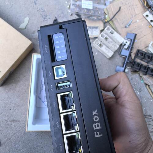 FBOX-4G 工控物联网网关 远程数据传输模块议价维修