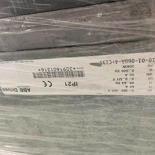 ACS510-01-060A-4+C135 ABB变频器 30KW 工控自动化议价维修