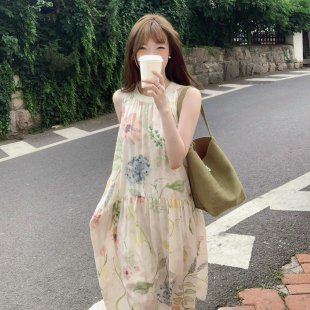 2025新款 寬松顯瘦絕美仙女長裙 掛脖連衣裙子女夏季 海邊度假風無袖