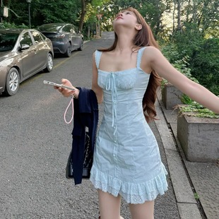 法式 海边度假风绝美收腰短裙 茶歇蓝色吊带连衣裙子女夏季 2025新款