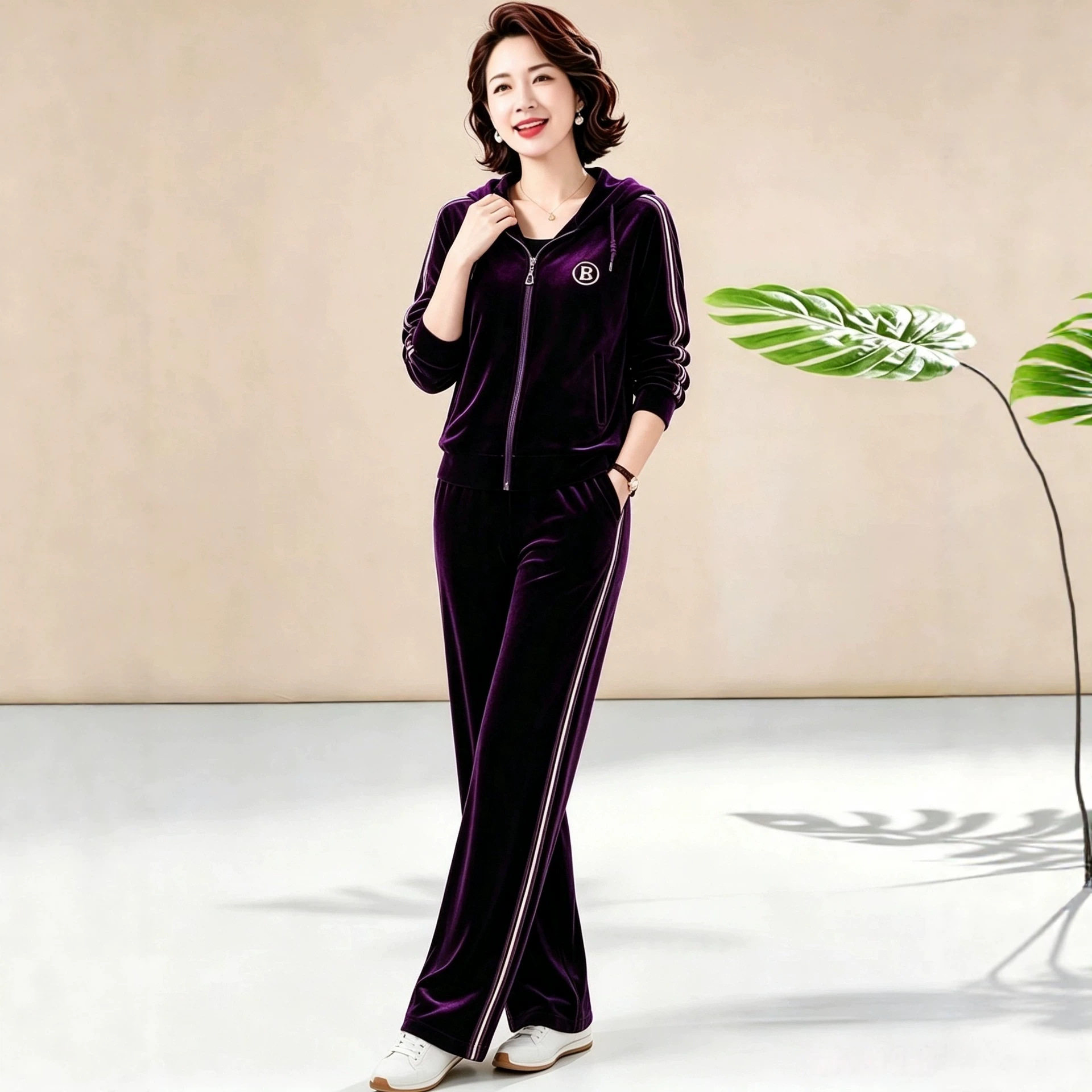 紫色金丝绒运动套装女春秋2026连帽妈妈洋气减龄卫衣休闲服两件套