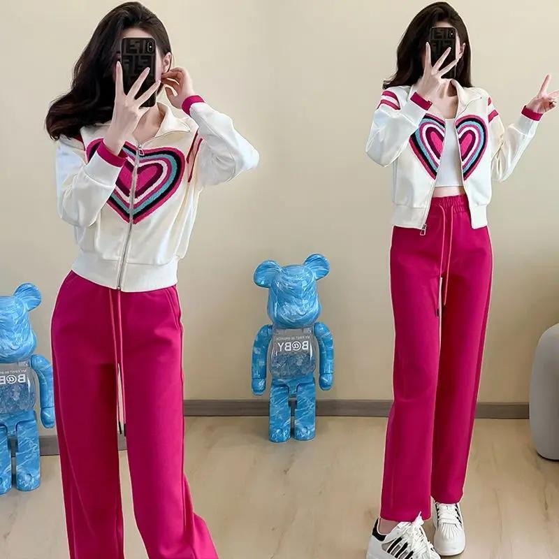 休闲运动套装女秋冬小个子流行漂亮时尚刺绣爱心卫衣直筒裤两件套