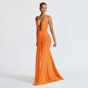 性感露背长裙 夏日摄影穿搭橙色褶皱深U挂脖连衣裙女 WEIRD PUSS