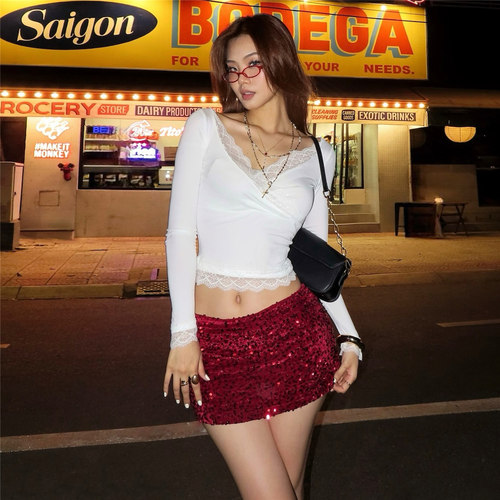 WEIRDPUSS港式千禧辣妹亮片短裙