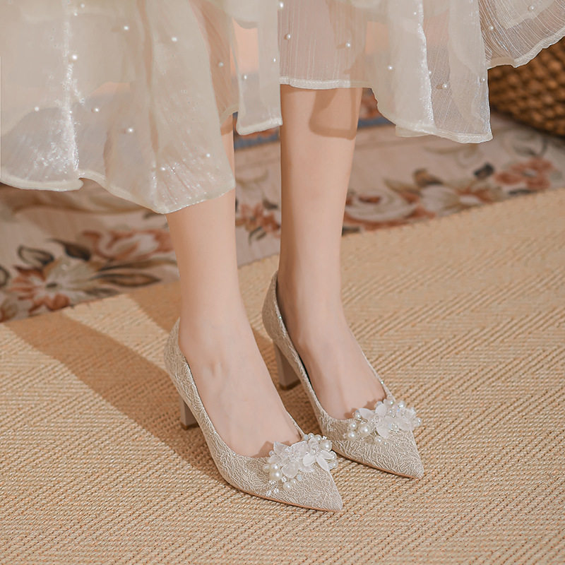 高跟鞋2026年冬季新款不累脚高级感秀禾婚纱新娘鞋水晶单鞋,女鞋,婚鞋,淘宝优惠券,粉丝福利购,淘宝优惠卷