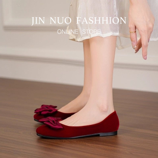 2026新款秋季低跟婚鞋平底方头水钻宴会绝美单鞋订婚不累脚日常