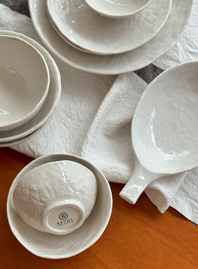 法国REVOL 纯白陶瓷碗盘家用饭碗菜盘异形餐具法式西餐盘甜品盘