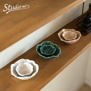 日本进口Studio M山茶花钵陶瓷碗花型甜品碗开胃菜酱料碟调料碗