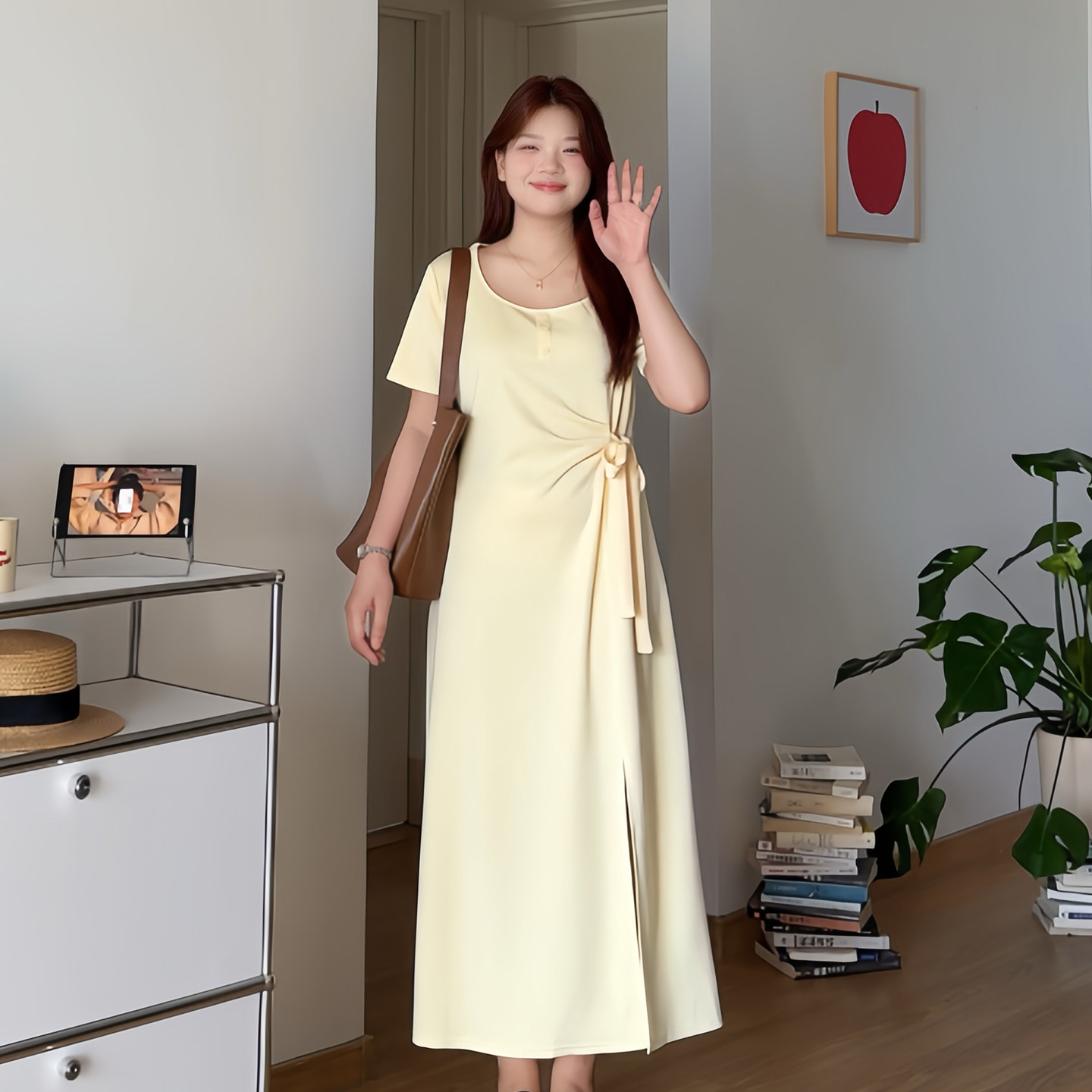 微胖的喵喵大码女装2025新款胖mm夏装巨好看的显瘦掐腰连衣裙2033