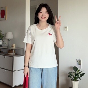 胖mm夏装 微胖 喵喵大码 女装 T恤正肩设计感上衣6583 小马贴标短袖
