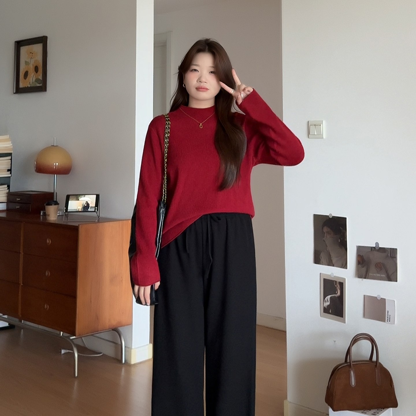 大码显瘦半高领针织打底衫上衣女