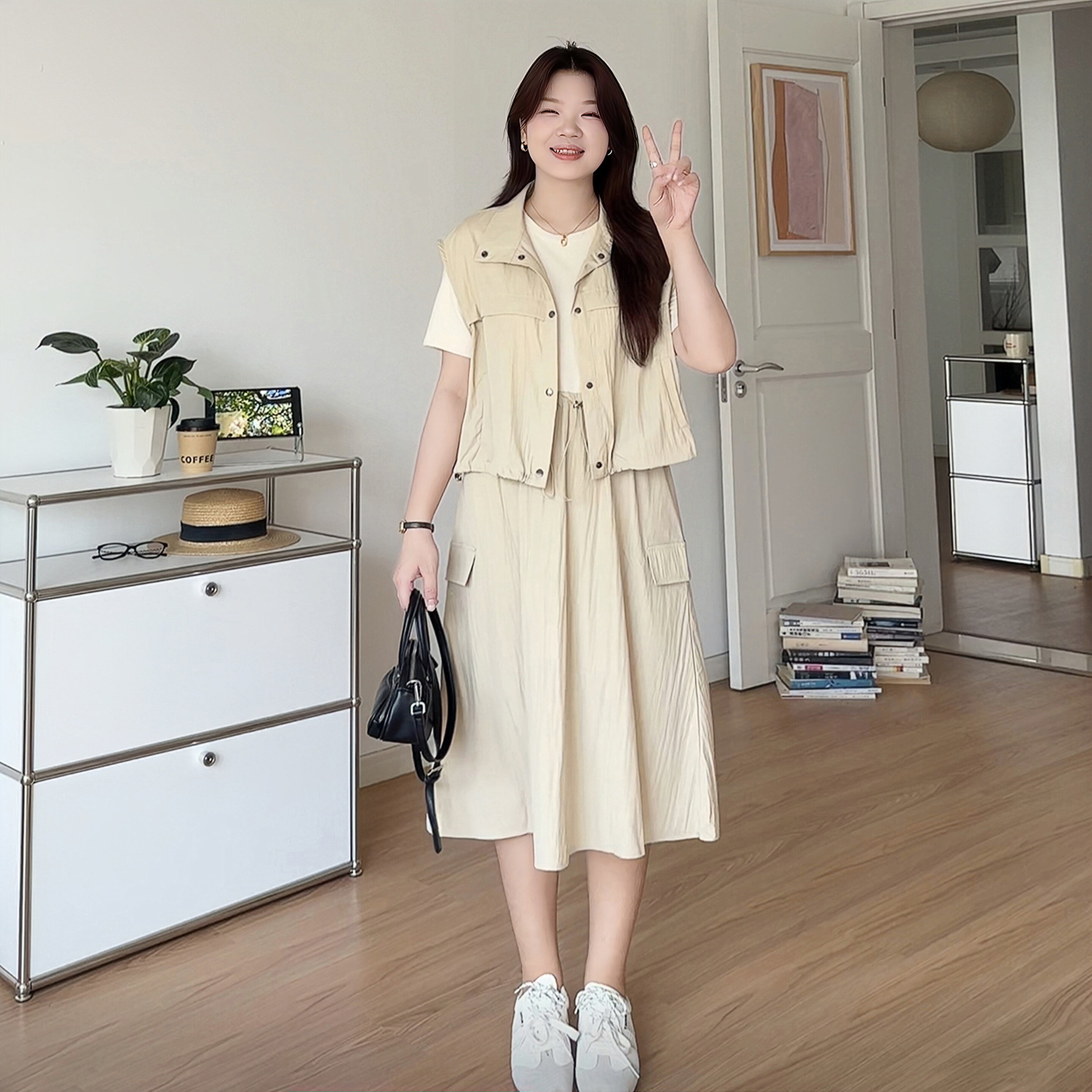 微胖的喵喵大码女装胖mm夏装韩系休闲工装马甲连衣裙两件套装1805