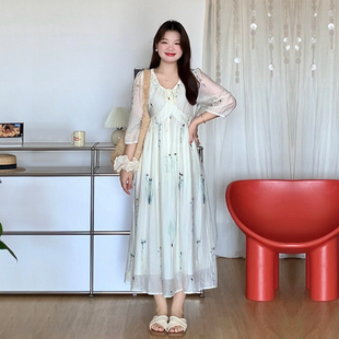 mm初夏独特漂亮收腰显瘦绣花系带连衣裙 微胖 女装 喵喵 2181 大码
