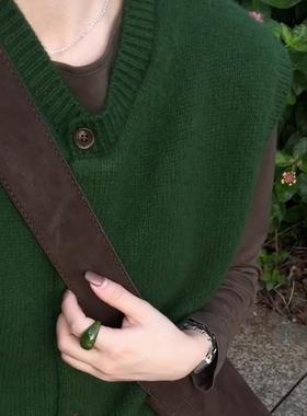 MONLOUVE复古高级感绿色圆领毛衣背心马甲开衫女秋冬新款宽松软糯