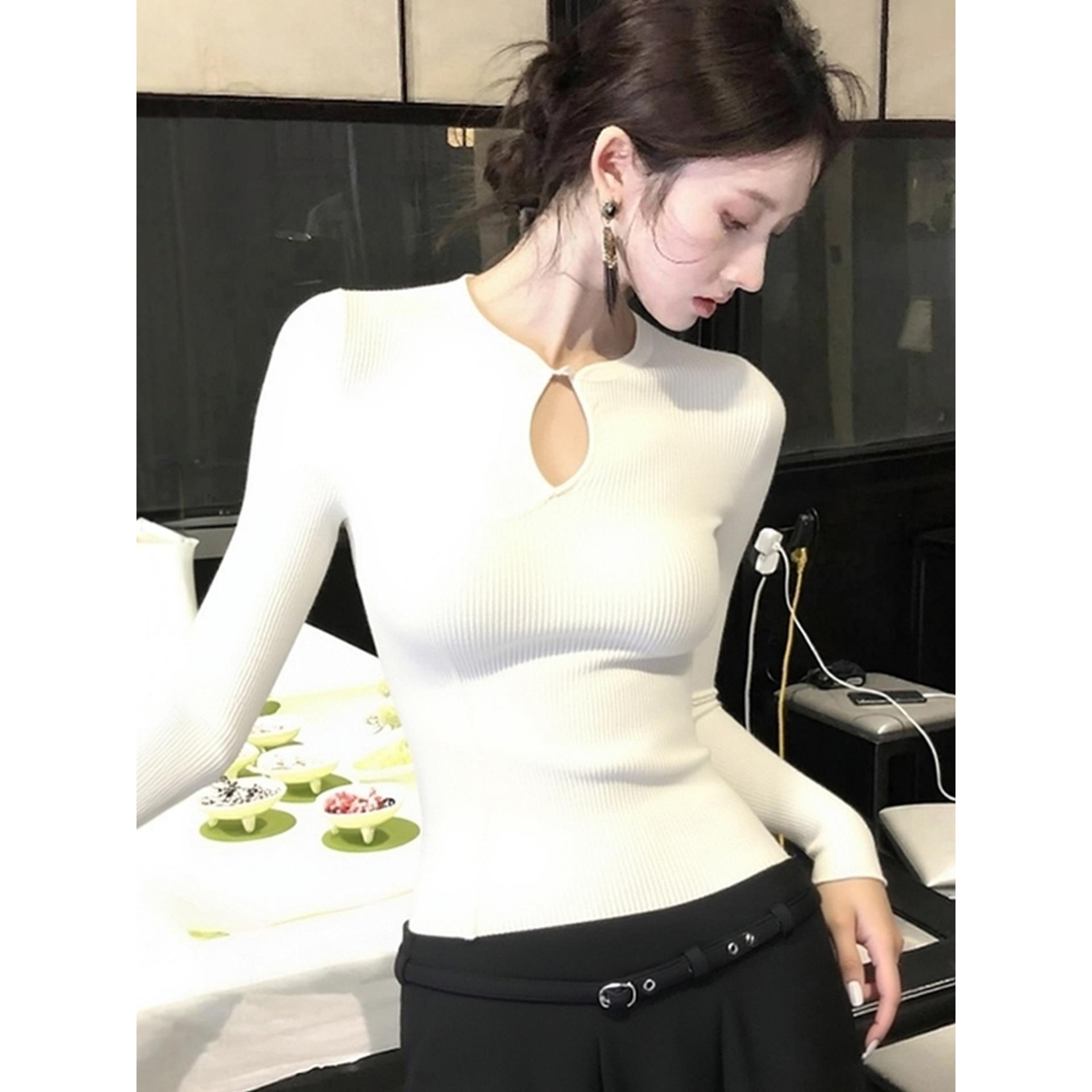 MONLOUVE韩系chic优雅风白色镂空长袖针织衫女秋季新款简约百搭轻