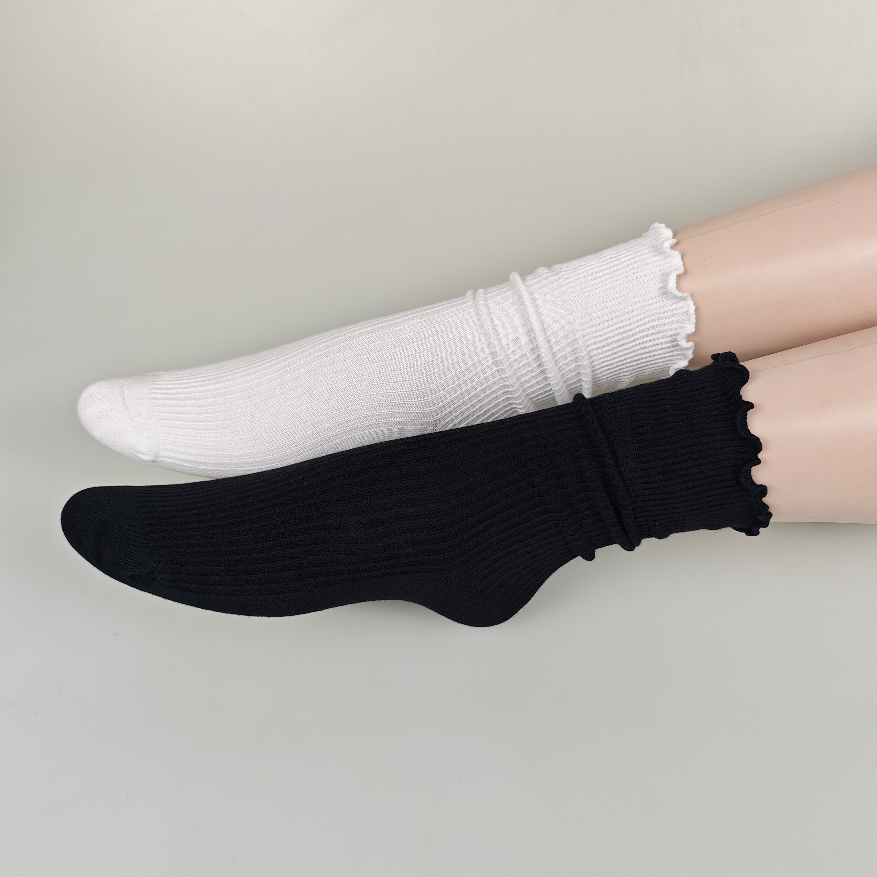 10双黑白木耳边双针女袜纯棉中高筒堆堆袜无骨对目四季竖纹黑白袜