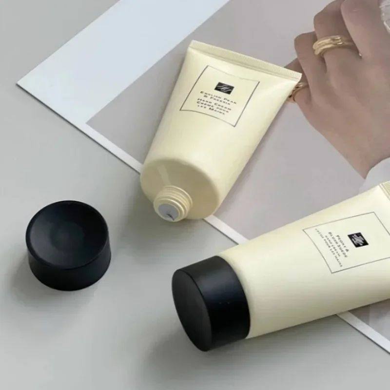 Crema de Manos hidratante de pera y Freesia inglesa, Bálsam