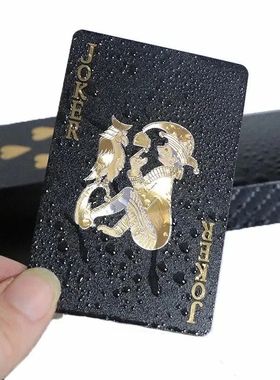 Um Baralho de Cartas de Plástico para Entenimento, Terno de