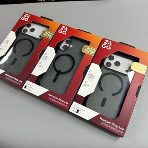 美国ZAGG自格适用于iPhone16/16Plus/16Pro/16ProMax轻透磨砂防指纹MagSafe磁吸防摔全包简约手机壳