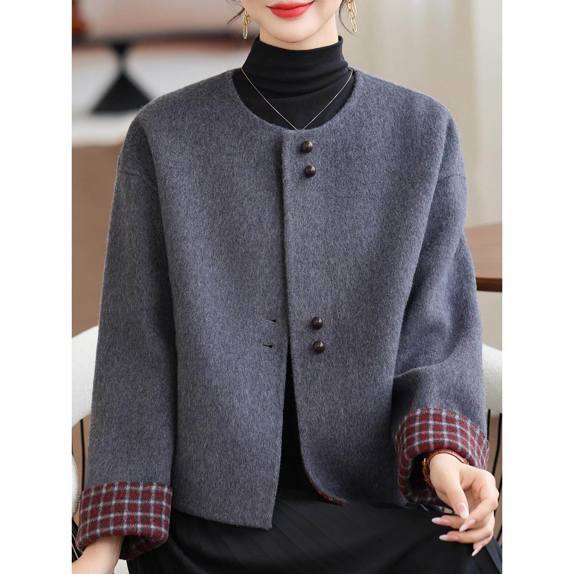 双面呢短款外套2025秋冬新款妈妈装秋冬羊毛呢大衣女百搭显瘦开衫