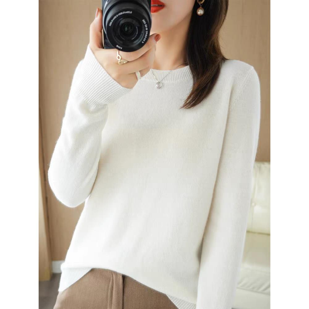 2025新款绵羊绒低圆领套头秋冬宽松显瘦纯色百搭羊毛打底衫女