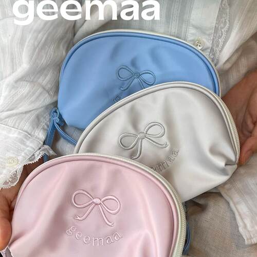 蝴蝶结刺绣化妆包收纳袋geemaa