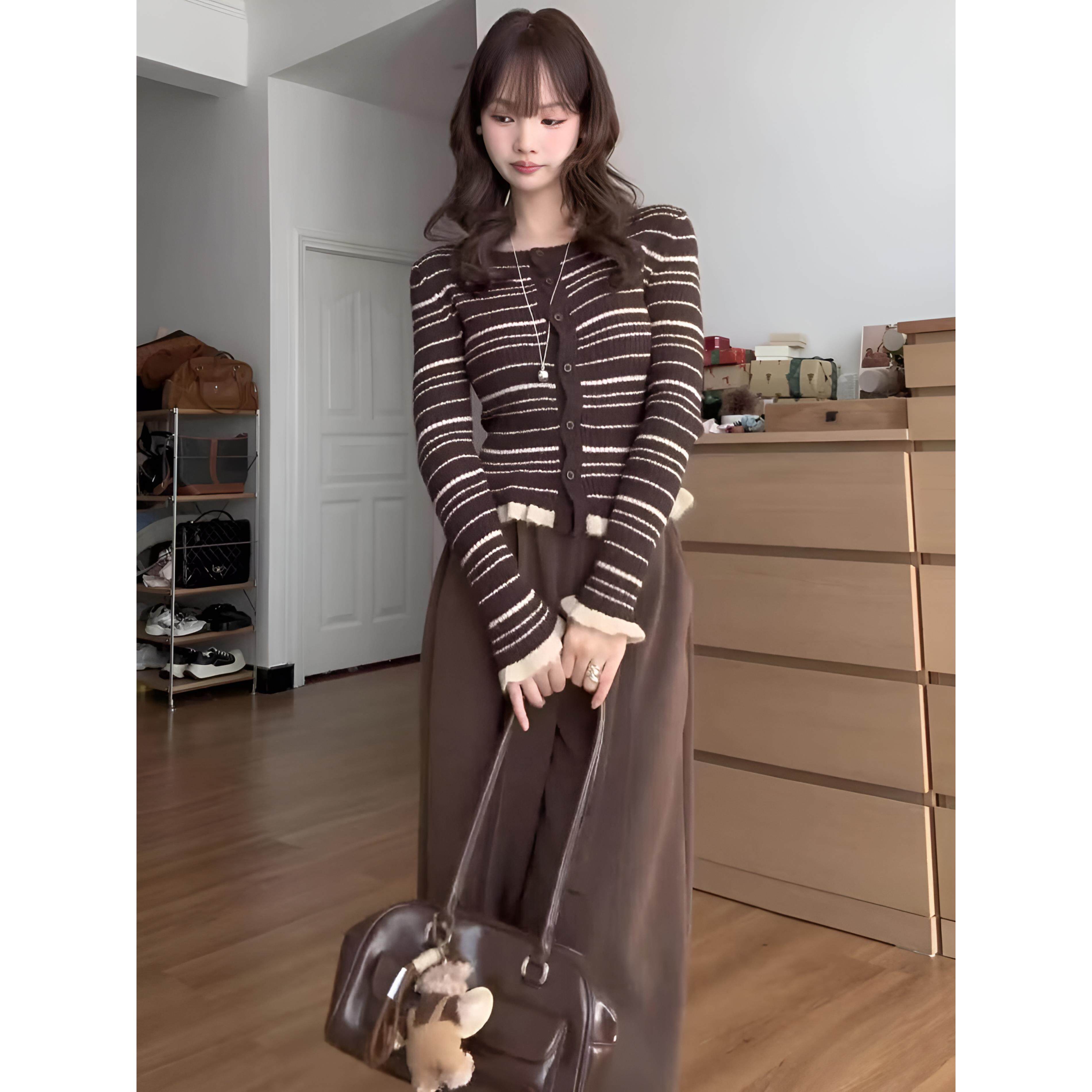 MONLOUVE早秋漂亮韩系小套装独特小众设计感覆古风条纹上衣阔腿裤