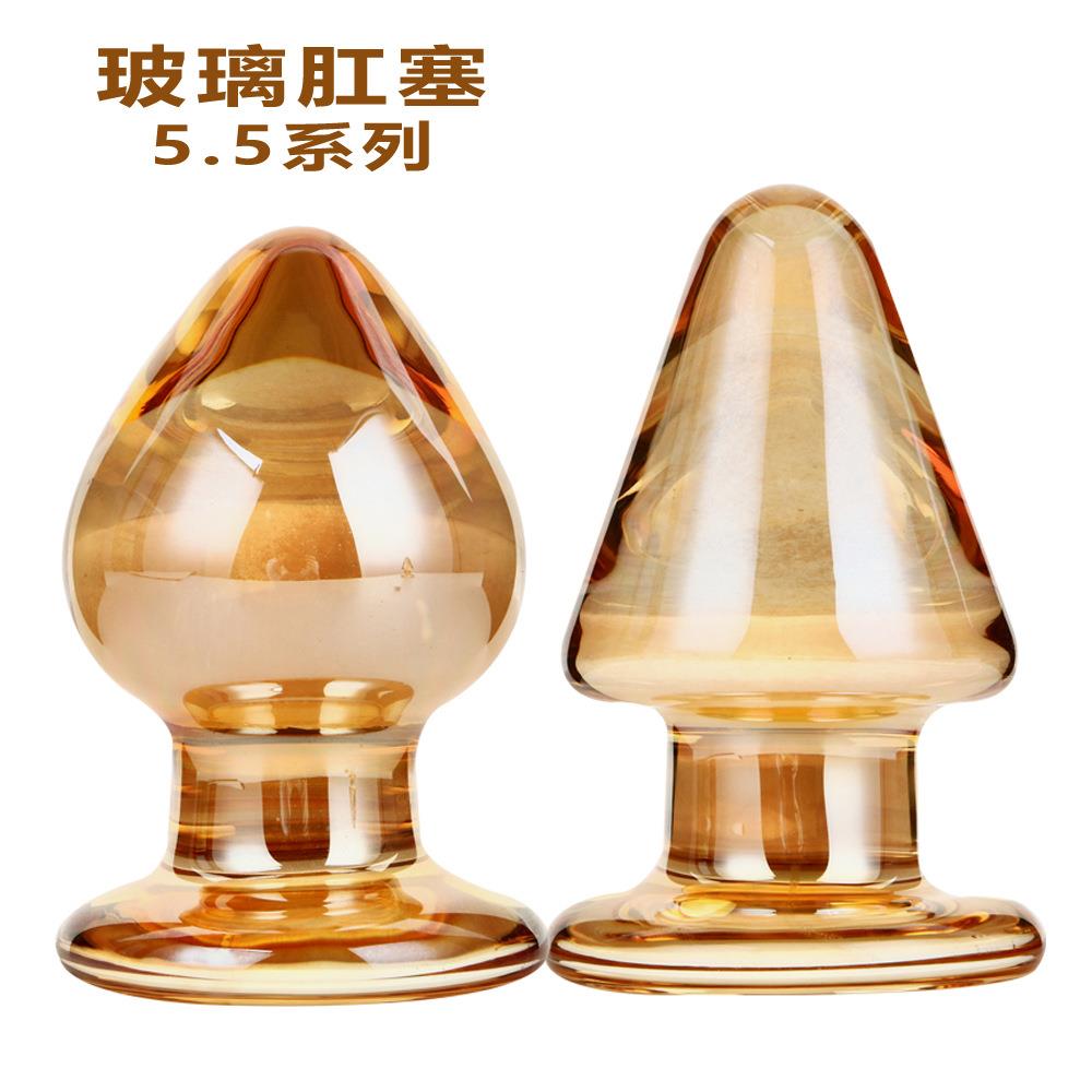 A glass-made anus used as a masturbation toy