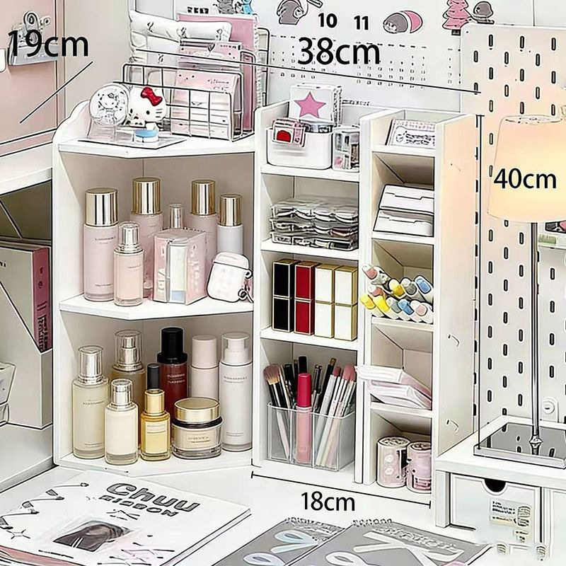 学生宿舍工位桌面化妆品