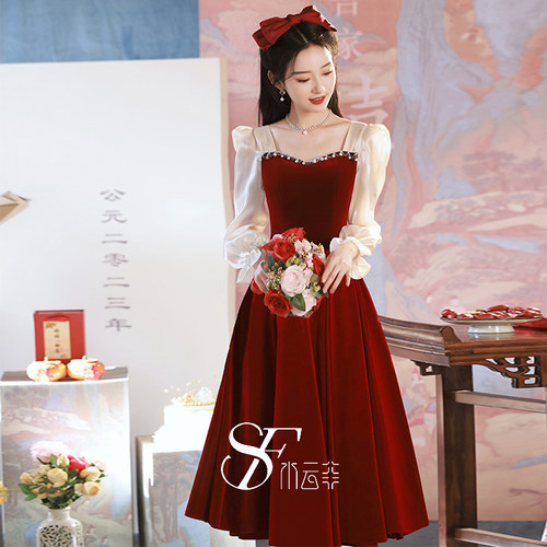 新娘敬酒服答谢宴回门服结婚当天