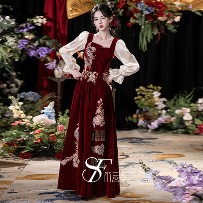 敬酒服新娘冬季2025新款优雅气质长袖红色丝绒高端大气订婚礼服女