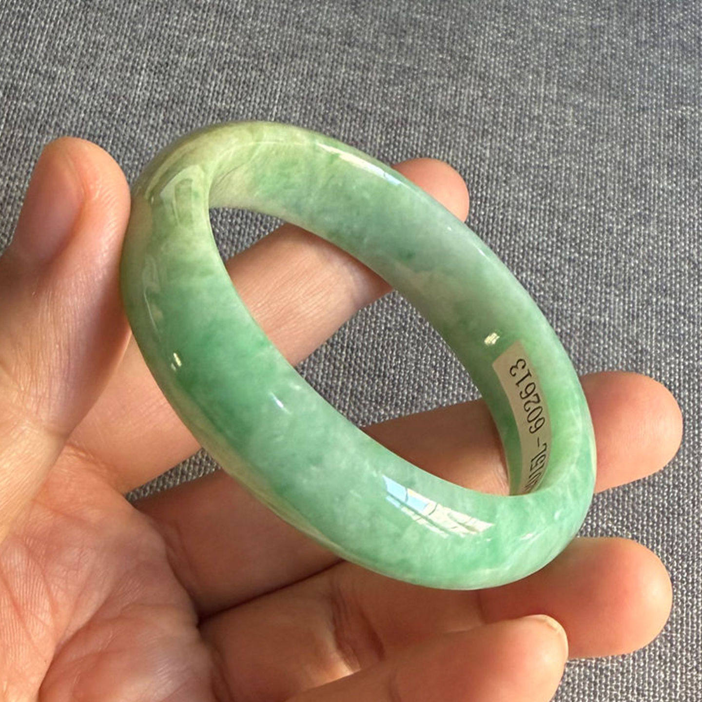 天然缅甸翡翠手镯54.5mm