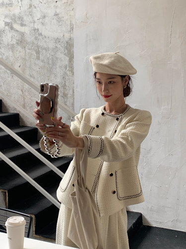 外套洋装小香风套装奶白色华夫格