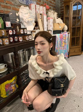 SourceWithU 马戏小兔 木耳边钩花系带针织衫花边领小众短袖上衣