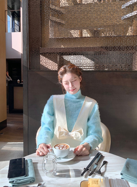 SourceWithU “被奶化啦”奶白色立体蝴蝶结丝绒背带裙外搭叠穿裙