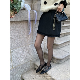 SourceWithU 含羊毛2色花苞毛呢半身裙显瘦A字短裙女 费城街头