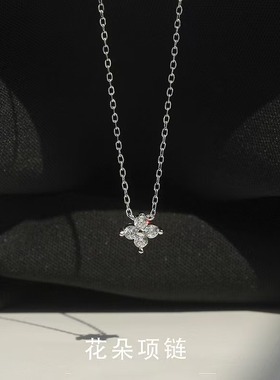 高级感花朵项链锁骨链