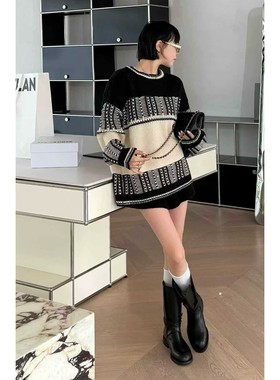 秒发诗歌兰70163温柔简约设计感斜纹圆领休闲毛衣女新款2025冬季