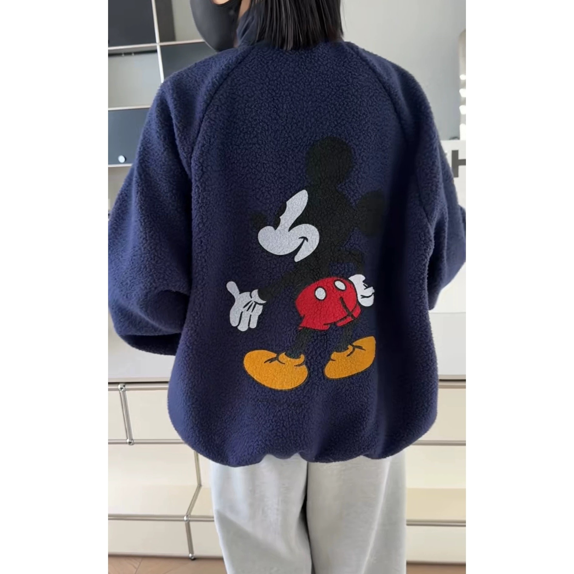 现发诗歌兰8555韩系个性可爱后背卡通图案颗粒绒口袋外套女新款20