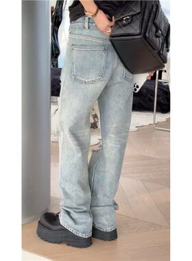 秒发M018诗歌兰2025秋款时髦气质浅蓝色洋气直筒裤显瘦破洞牛仔裤