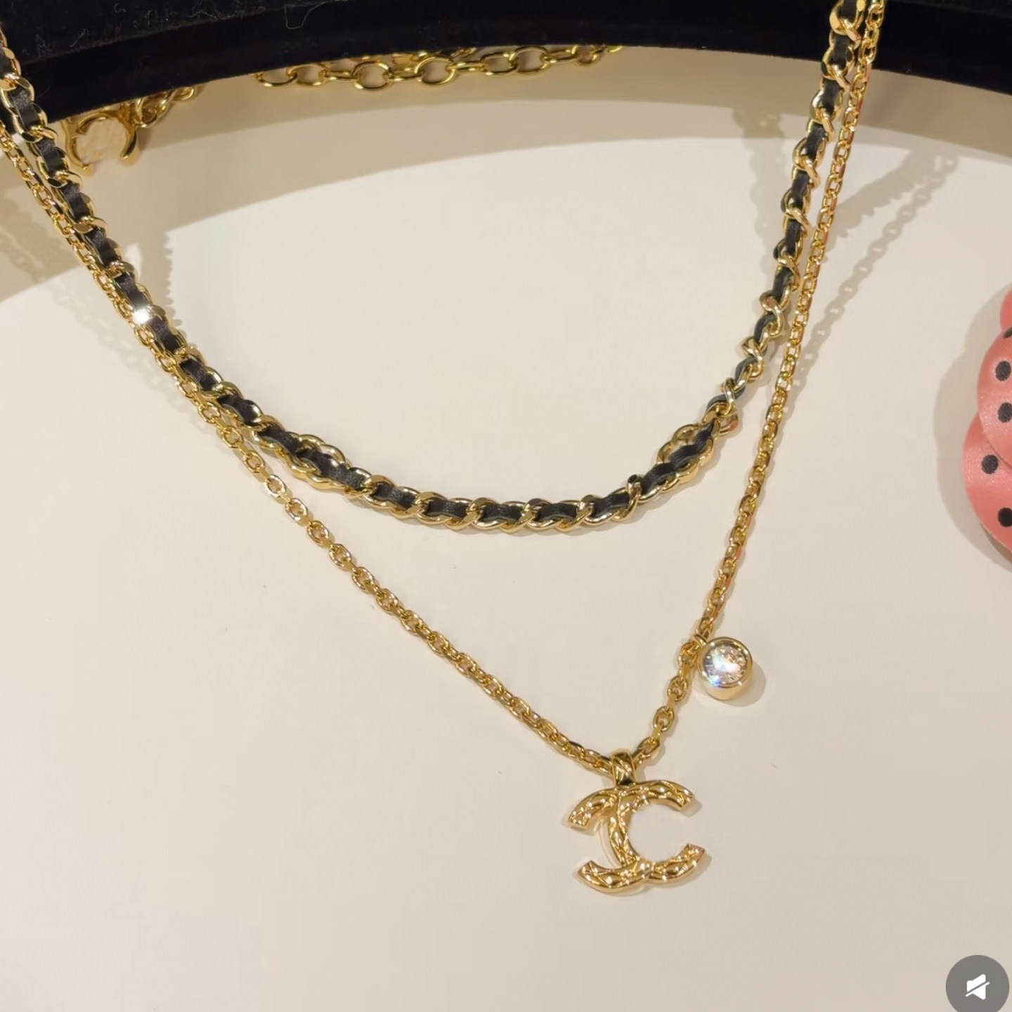 设计师款菱格吊坠锁骨链条项链女金属黑色穿皮劲链chock叠戴
