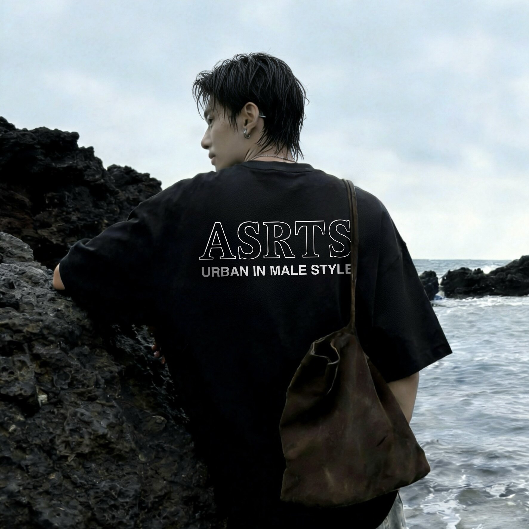 Asrts新款后背字母潮牌短袖T恤男图片