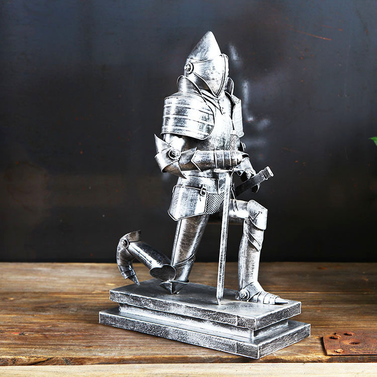 铁艺盔甲武士模型复古手工工艺品摆件中世纪铠甲骑士橱窗影楼装饰